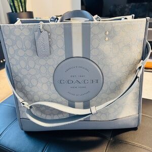 Coach Dempsey tote 40